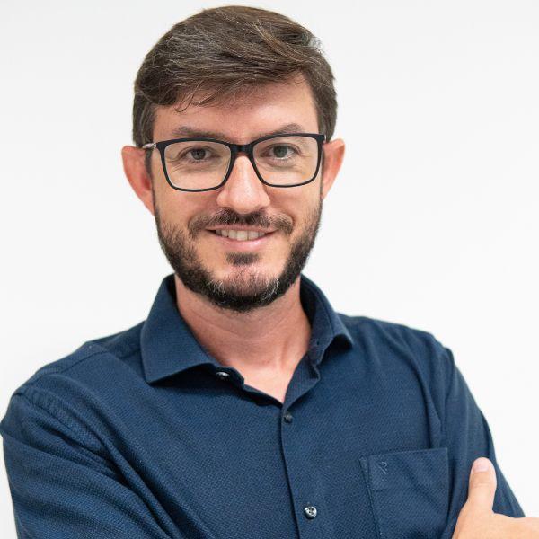 Palestrante Cesar Lucchesi